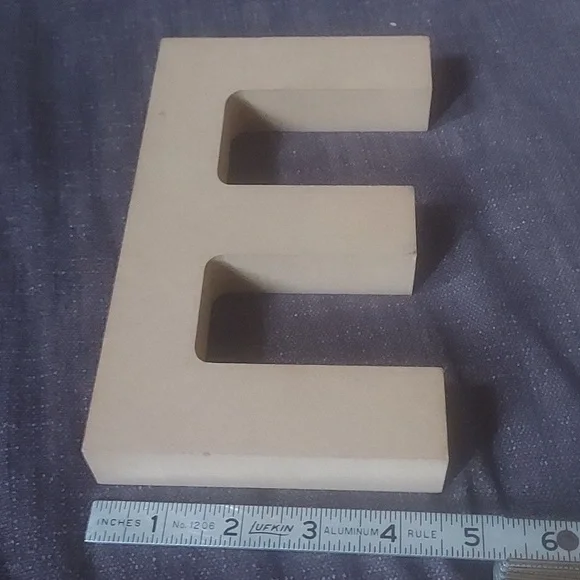 WOODEN Letter " E "  by ArtMinds - Picture 5 of 7